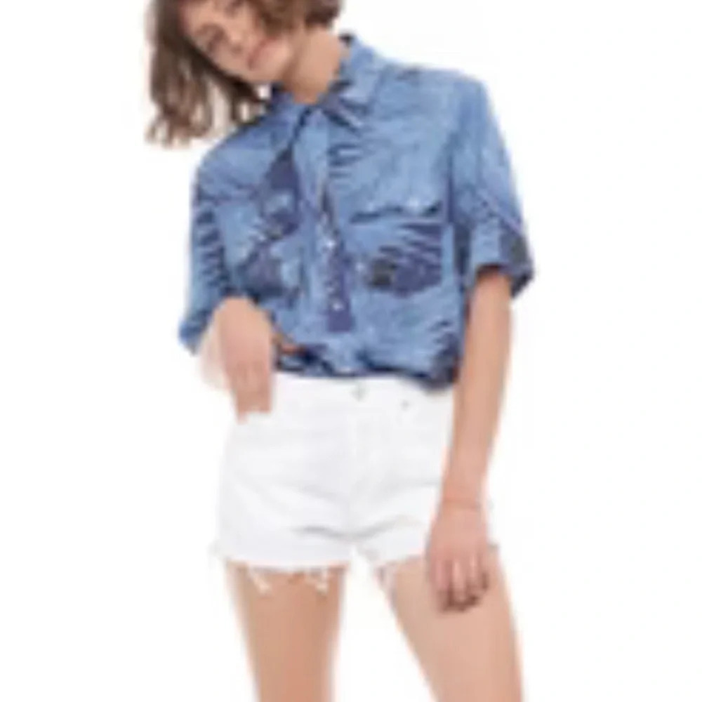 Free People • Sandrine Rose Cut Off Side Zipper White Denim Jean Shorts - Picture 2 of 8